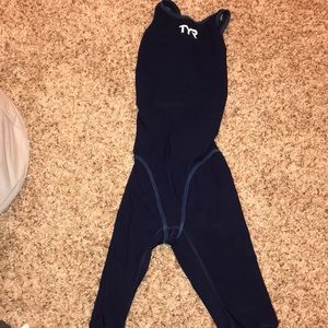 tech suit tyr